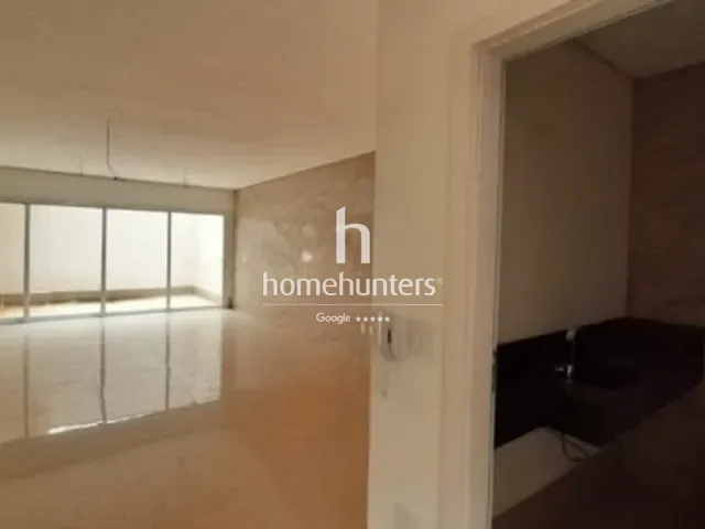 Casa com 245m² 3 quartos e 5 banheiros, à venda, no bairro Parque Taquaral em Campinas