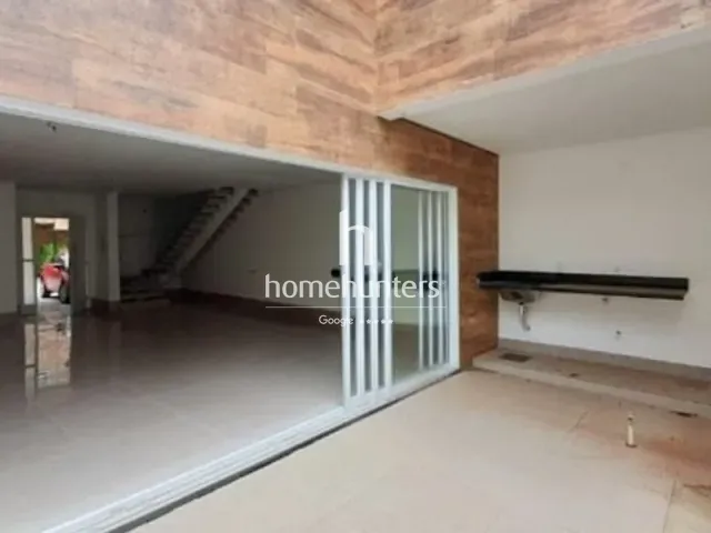 Casa com 245m² 3 quartos e 5 banheiros, à venda, no bairro Parque Taquaral em Campinas