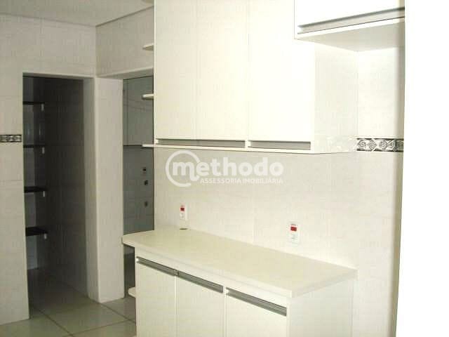Casa, 3 quartos, 330 m² - Foto 32