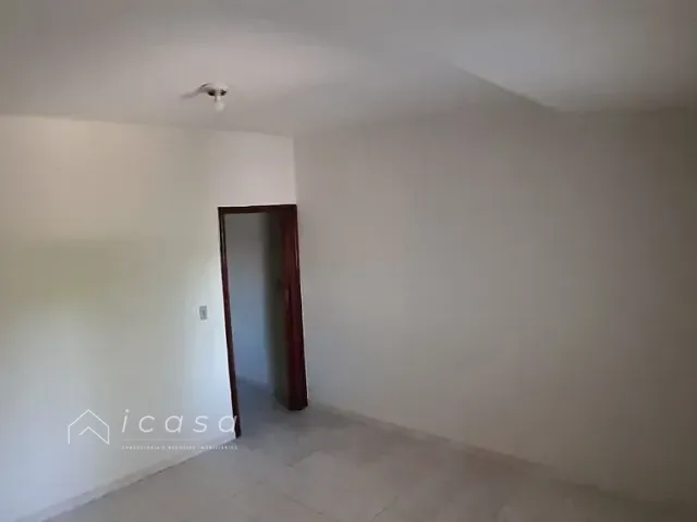 Casa com 180m² 3 quartos e 2 banheiros, à venda, no bairro Vila Quirino em Caçapava