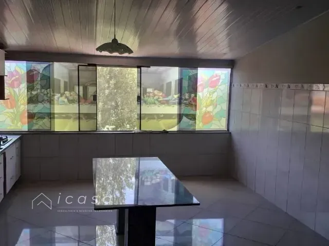 Casa com 180m² 3 quartos e 2 banheiros, à venda, no bairro Vila Quirino em Caçapava