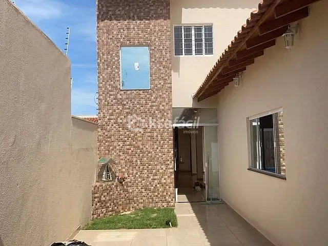 Casa com 490m² 3 quartos e 1 banheiro, à venda, no bairro Panorama em Campo Grande