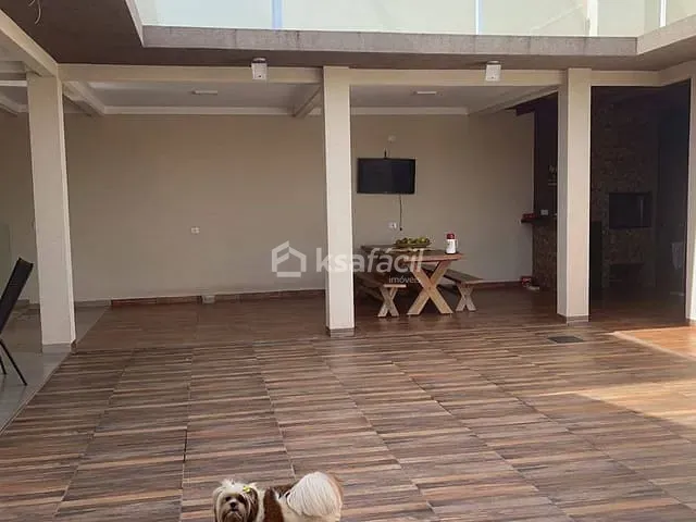 Casa com 490m² 3 quartos e 1 banheiro, à venda, no bairro Panorama em Campo Grande