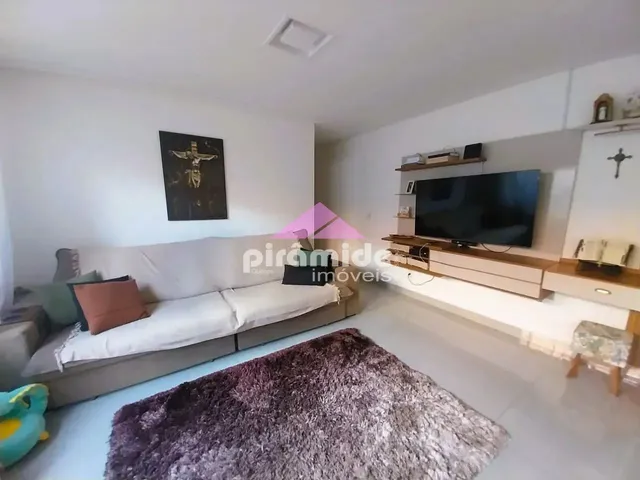 Casa com 10m² 2 quartos e 2 banheiros, para alugar, no bairro Jardim Santa Luzia em São José Dos Campos