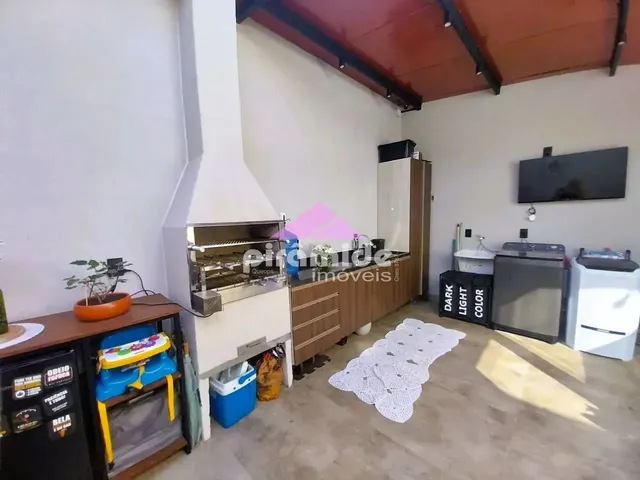 Casa com 10m² 2 quartos e 2 banheiros, para alugar, no bairro Jardim Santa Luzia em São José Dos Campos