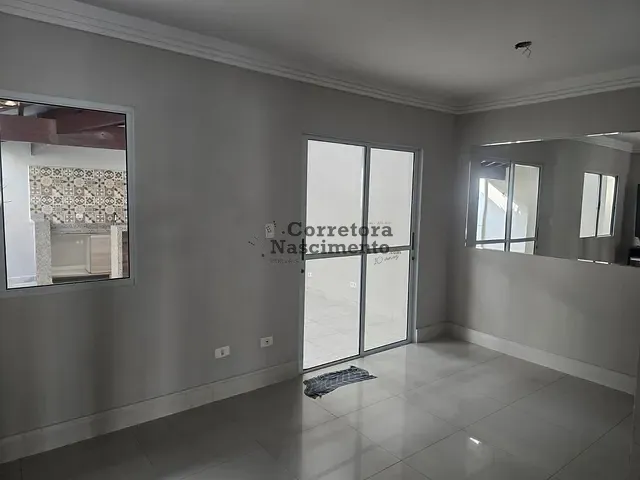 Casa com 140m² 3 quartos e 3 banheiros, à venda ou para alugar, no bairro Condomínio Residence Club em Jacareí