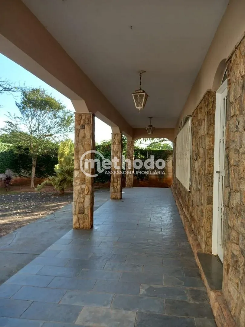 Casa, 4 quartos, 291 m² - Foto 2