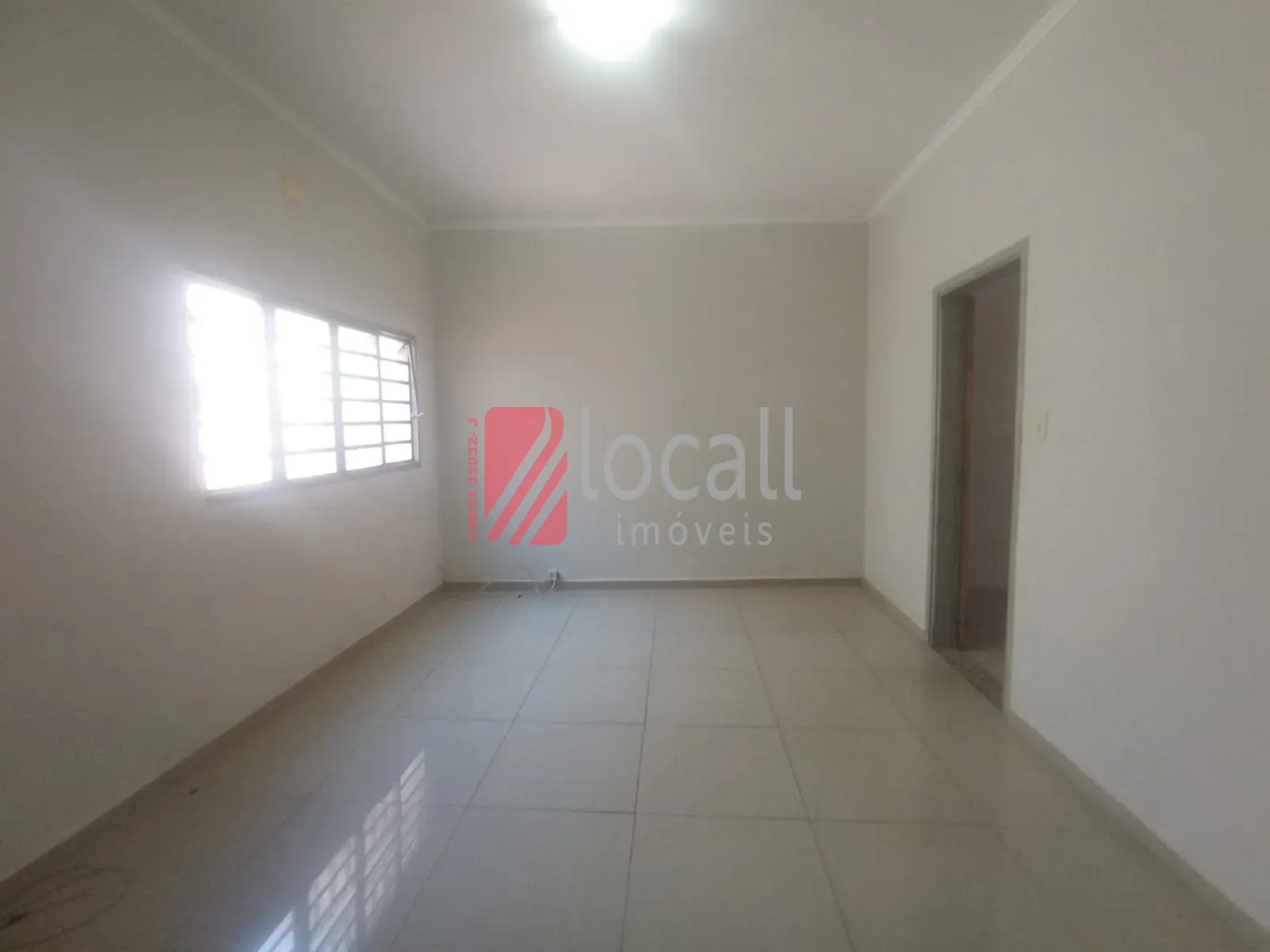 Casa com 3 quartos para aluguel, 200m² — foto 6 de 16