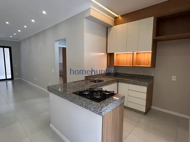 Casa com 121m² 2 quartos e 3 banheiros, para alugar, no bairro Nova Campinas em Campinas