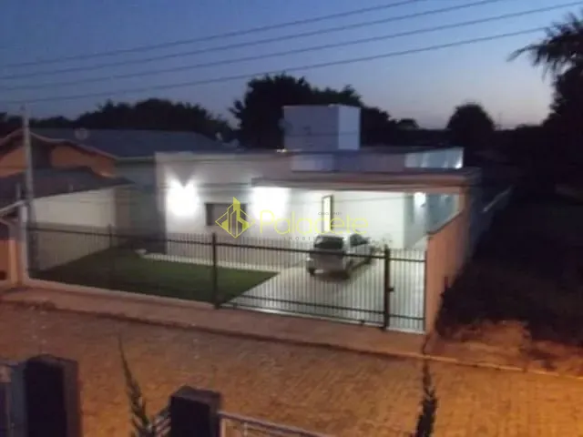 Casa com 860m² 4 quartos e 5 banheiros, à venda, no bairro Quiririm em Taubaté