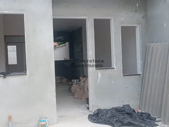 Casa com 126m² 2 quartos e 1 banheiro, à venda, no bairro Jardim Santa Marina em Jacareí