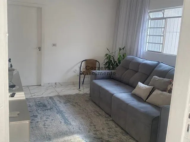 Casa 2 quartos e 2 banheiros, à venda, no bairro Jardim Califórnia em Jacareí