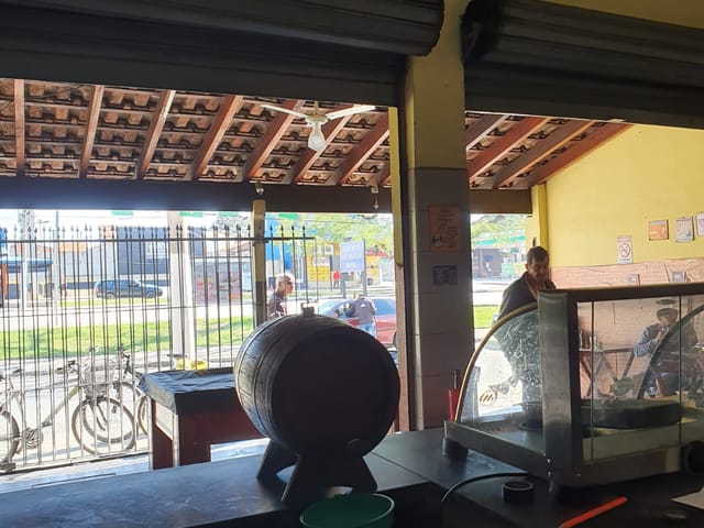 Casa com 300m², à venda, no bairro Alto do Cardoso em Pindamonhangaba