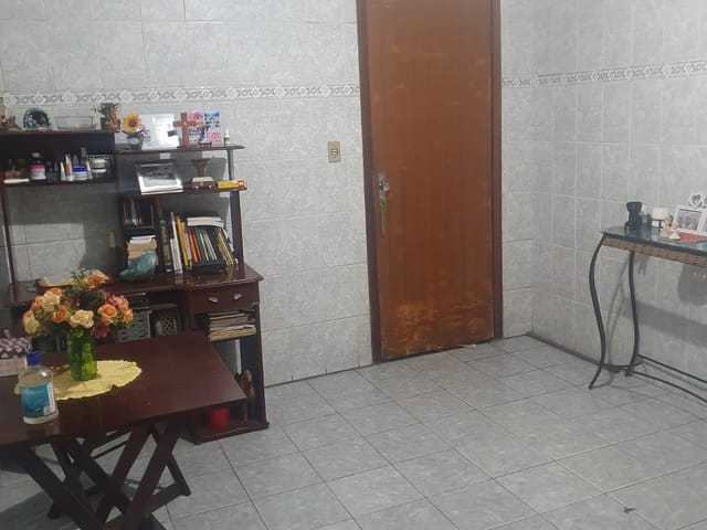 Casa com 300m², à venda, no bairro Alto do Cardoso em Pindamonhangaba