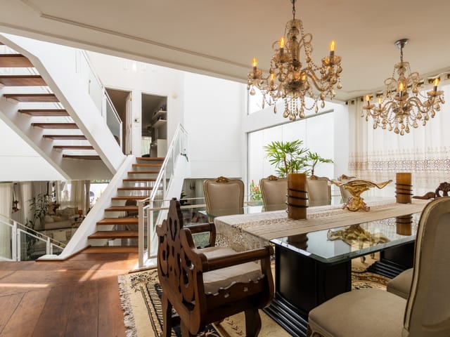 Casa com 496m² 4 quartos e 7 banheiros, à venda, no bairro Campo Belo em São Paulo