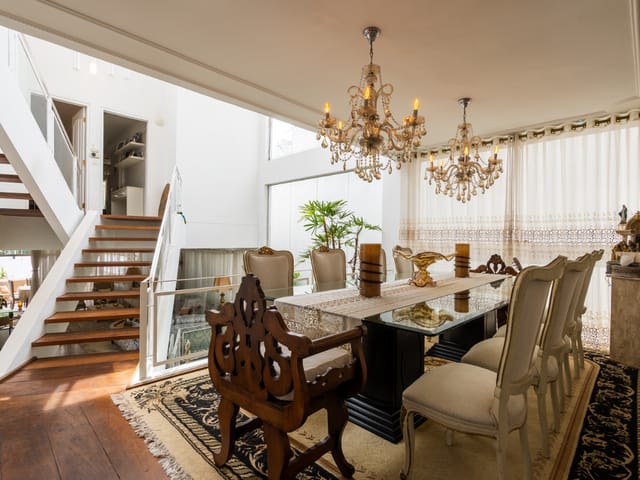 Casa com 496m² 4 quartos e 7 banheiros, à venda, no bairro Campo Belo em São Paulo