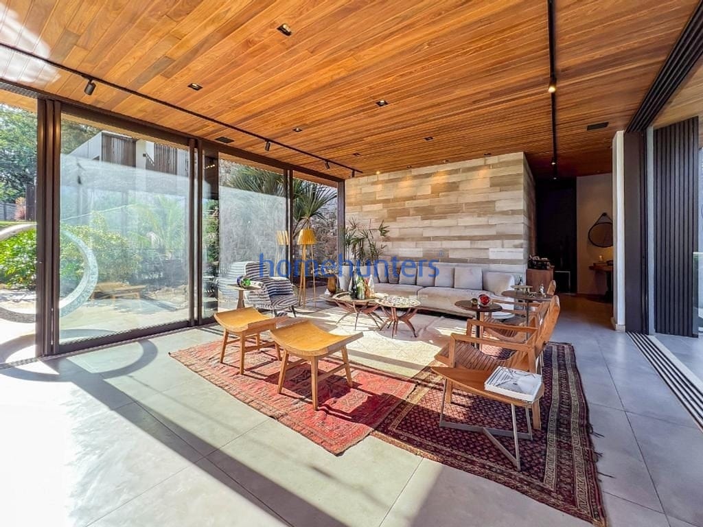 Casa, 5 quartos, 650 m² - Foto 1