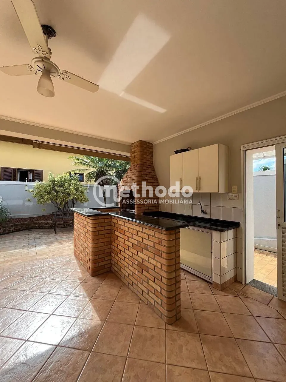 Casa, 3 quartos, 250 m² - Foto 35
