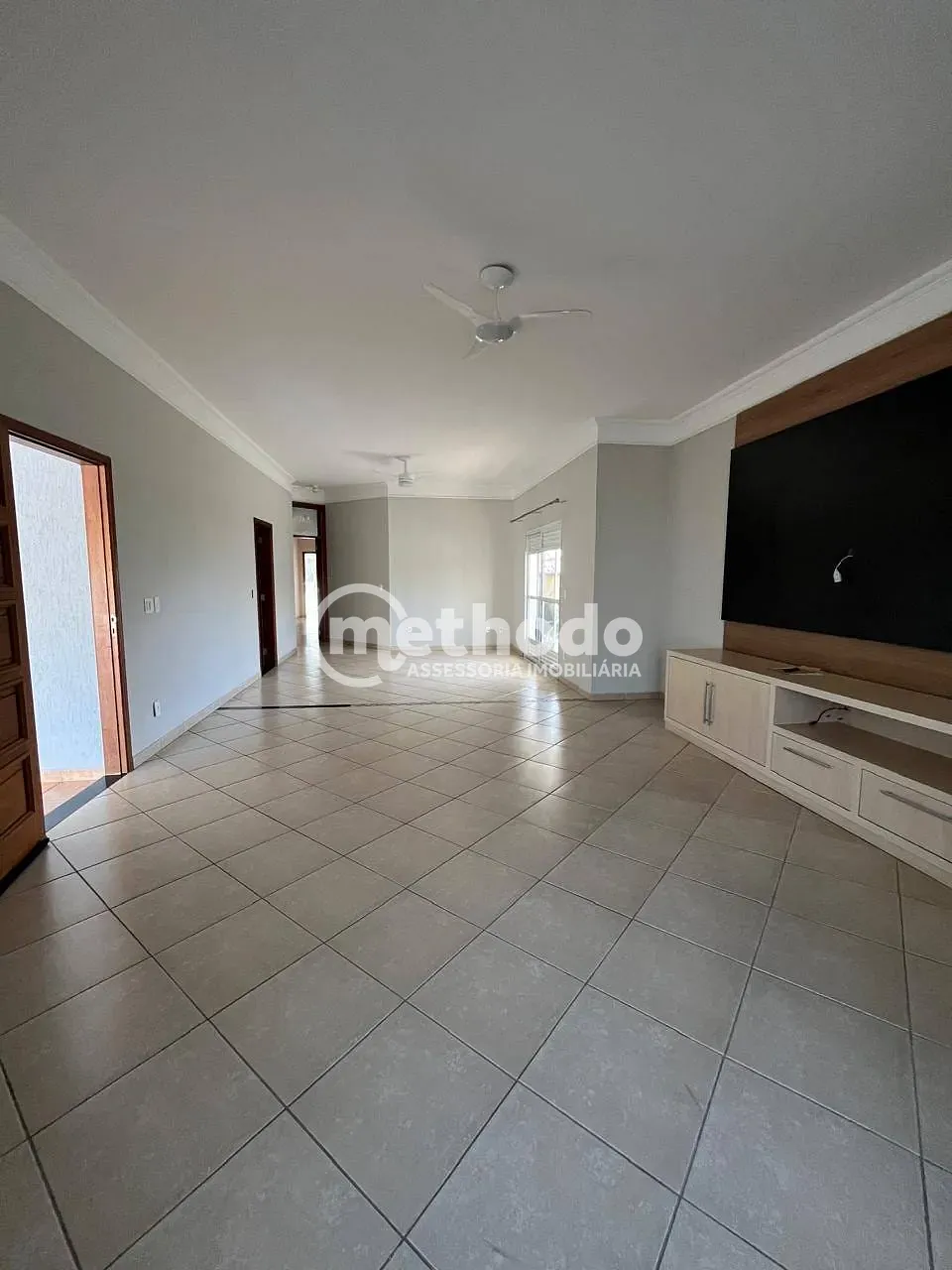 Casa, 3 quartos, 250 m² - Foto 9