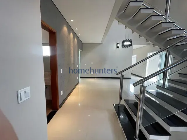 Casa com 390m² 5 quartos e 6 banheiros, à venda, no bairro Parque Brasil 500 em Paulínia