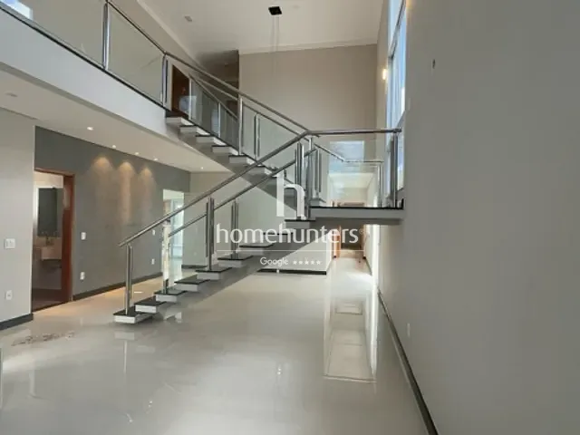Casa com 390m² 5 quartos e 6 banheiros, à venda, no bairro Parque Brasil 500 em Paulínia