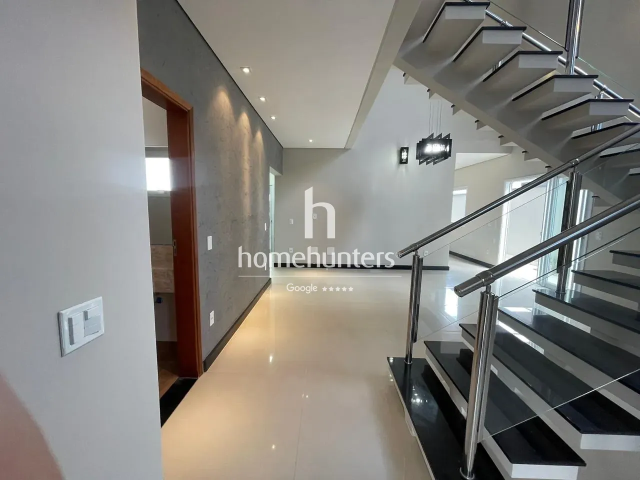 Casa, 5 quartos, 285 m² - Foto 4