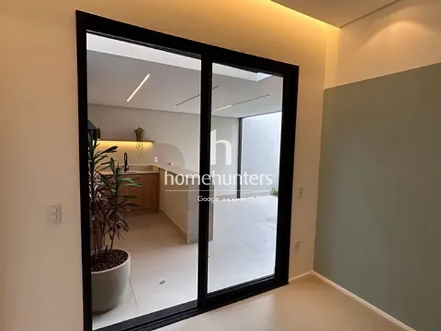 Casa com 121m² 2 quartos e 3 banheiros, à venda, no bairro Parque Nova Campinas em Campinas