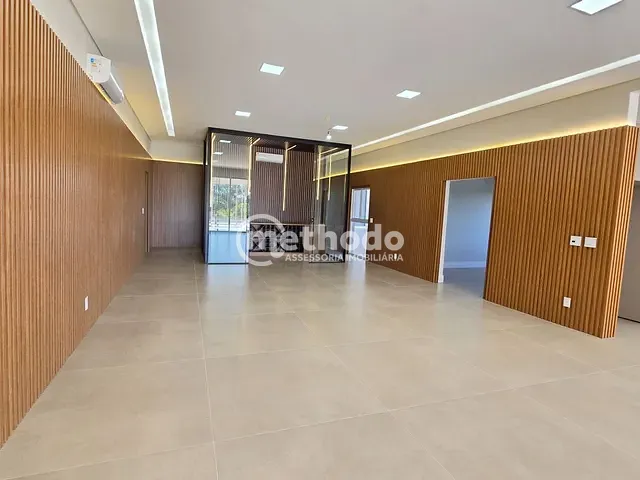 Casa com 1100m² 4 quartos e 6 banheiros, à venda ou para alugar, no bairro Loteamento Caminhos de San Conrado (Sousas) em Campinas
