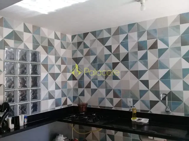 Casa com 125m² 3 quartos e 3 banheiros, à venda, no bairro Residencial Mombaça em Pindamonhangaba