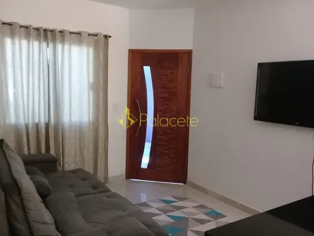Casa com 125m² 3 quartos e 3 banheiros, à venda, no bairro Residencial Mombaça em Pindamonhangaba