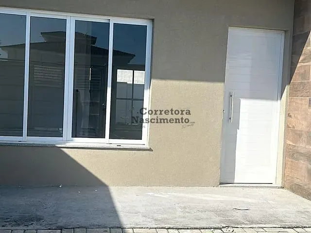 Casa 3 quartos e 3 banheiros, para alugar, no bairro Jardim Santa Maria em Jacareí
