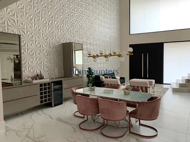 Casa 3 quartos e 5 banheiros, à venda, no bairro Parque Brasil 500 em Paulínia