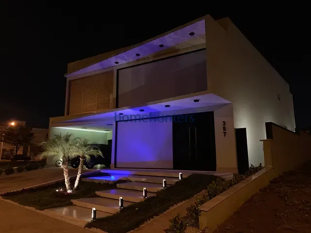 Casa 3 quartos e 5 banheiros, à venda, no bairro Parque Brasil 500 em Paulínia