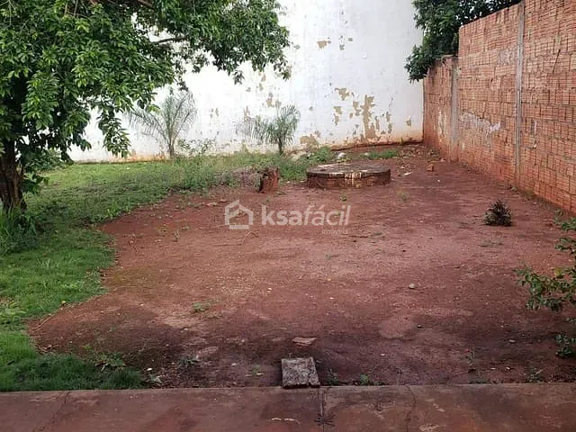 Casa com 436m² 2 quartos e 1 banheiro, para alugar, no bairro Bosque Santa Mônica em Campo Grande