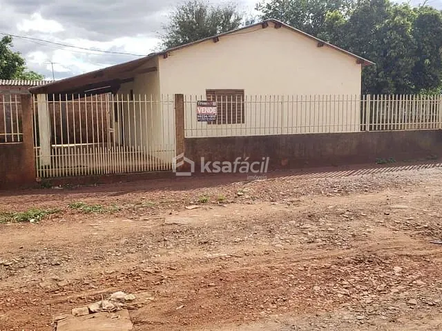 Casa com 436m² 2 quartos e 1 banheiro, para alugar, no bairro Bosque Santa Mônica em Campo Grande