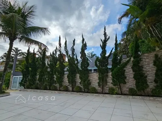 Casa com 498m² 4 quartos e 5 banheiros, à venda ou para alugar, no bairro Riviera de São Lourenço em Bertioga