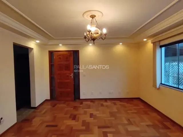 Casa com 250m² 3 quartos e 2 banheiros, à venda, no bairro Jardim São Marcos em Sorocaba