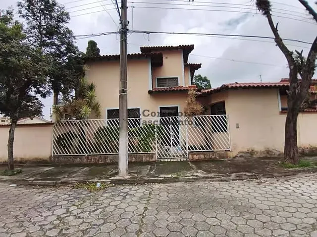 Casa com 580m² 5 quartos e 5 banheiros, à venda, no bairro Jardim Flórida em Jacareí