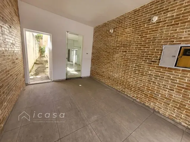 Casa com 232m² 4 quartos e 1 banheiro, à venda, no bairro Vila Resende em Caçapava