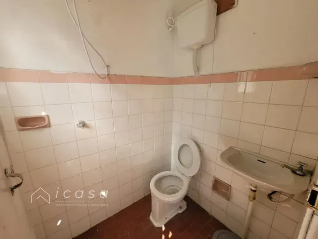 Casa com 232m² 4 quartos e 1 banheiro, à venda, no bairro Vila Resende em Caçapava