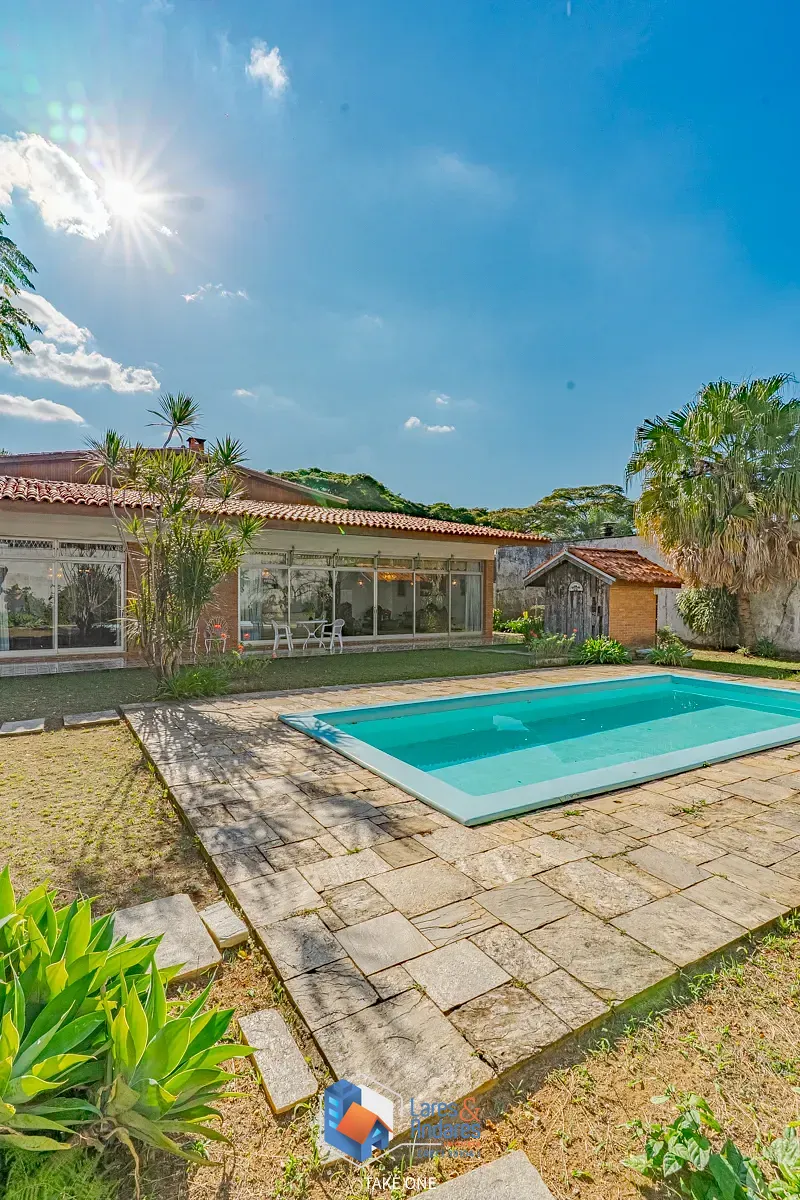 Casa, 3 quartos, 589 m² - Foto 1