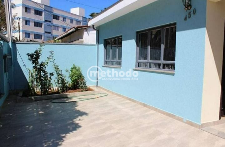 Casa, 3 quartos, 201 m² - Foto 1