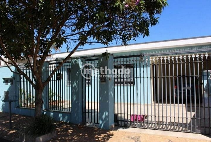 Casa, 3 quartos, 201 m² - Foto 2