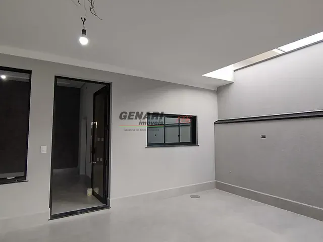 Casa com 150m² 3 quartos e 2 banheiros, à venda, no bairro Jardim Residencial Nova Veneza em Indaiatuba