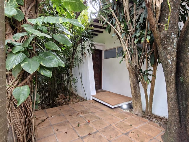 Casa com 751m² 4 quartos e 5 banheiros, à venda, no bairro Jardim Guedala em São Paulo