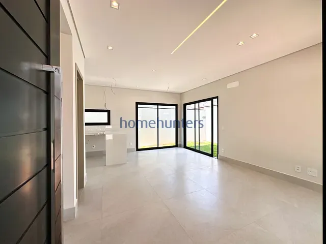 Casa com 242m² 3 quartos e 5 banheiros, à venda, no bairro Parque Taquaral em Campinas