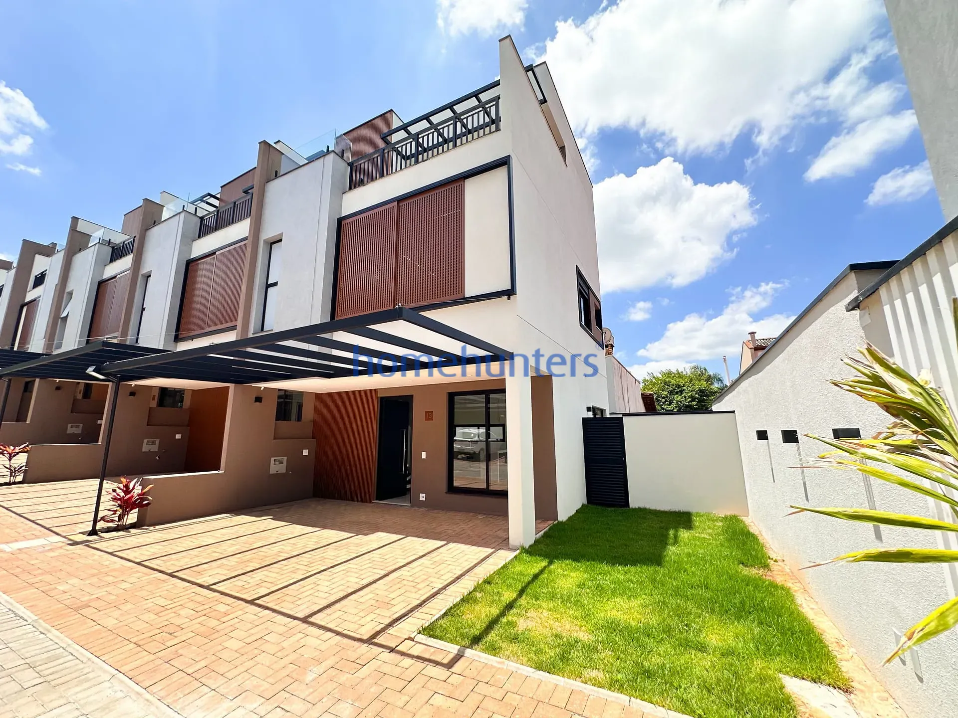 Casa, 3 quartos, 173 m² - Foto 1