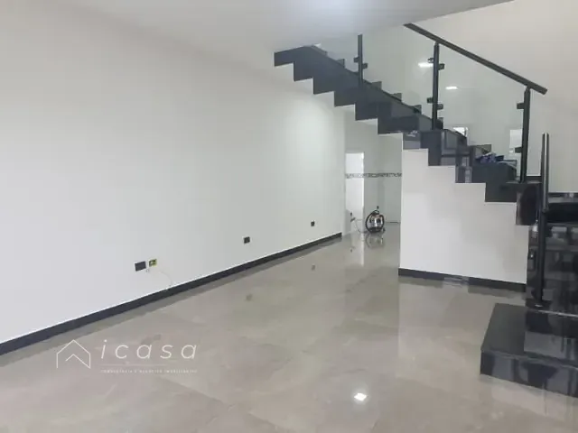 Casa com 130m² 3 quartos e 5 banheiros, à venda, no bairro Jardim Vale do Sol em São José dos Campos