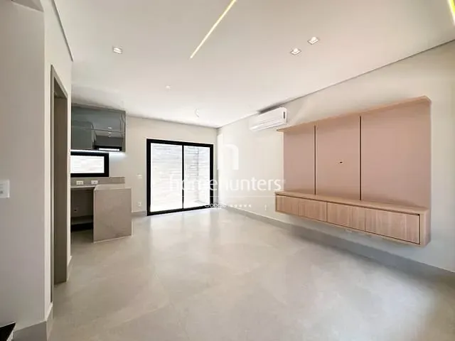 Casa com 196m² 3 quartos e 4 banheiros, à venda ou para alugar, no bairro Parque Taquaral em Campinas