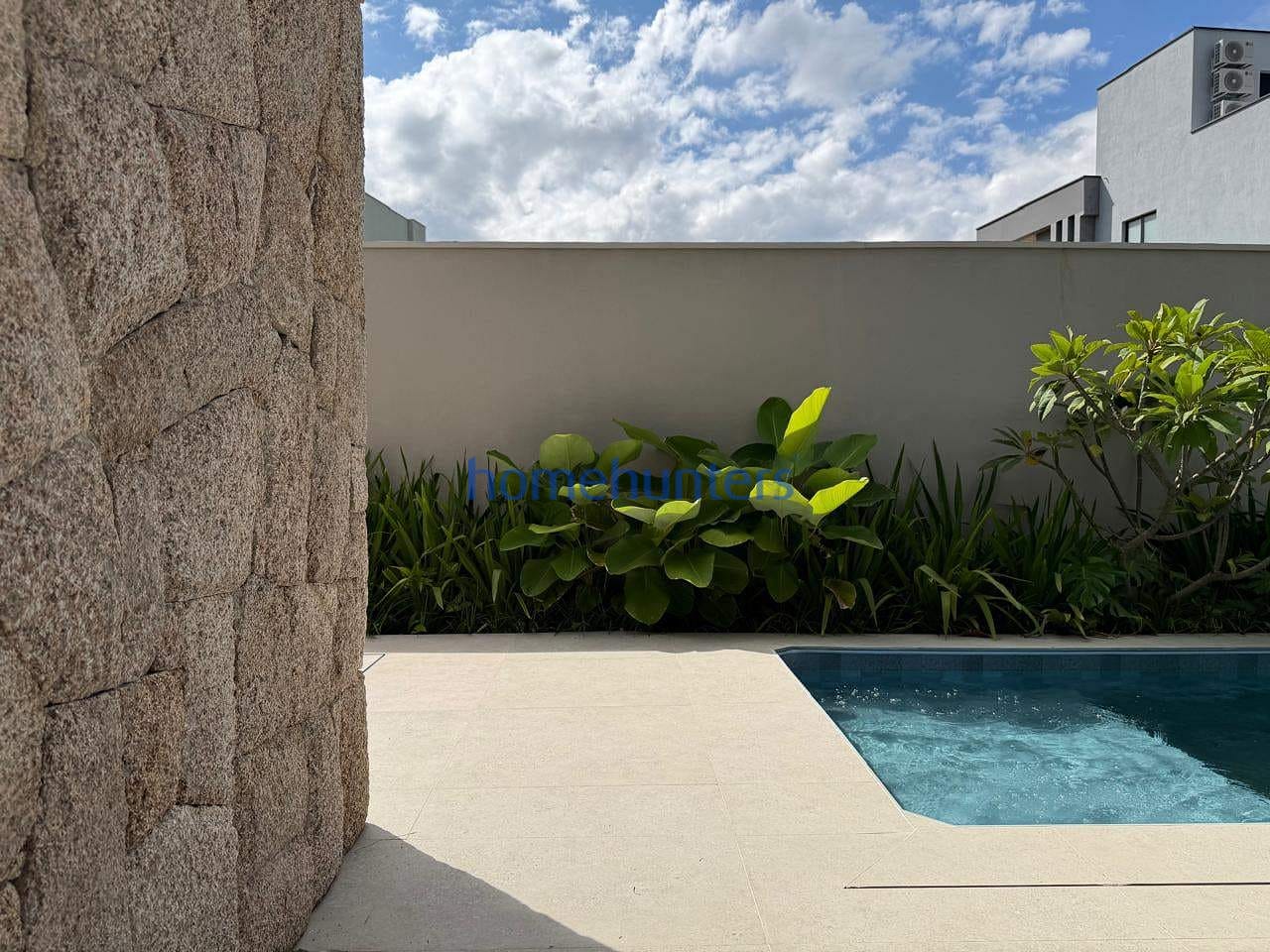 Casa, 3 quartos, 240 m² - Foto 34